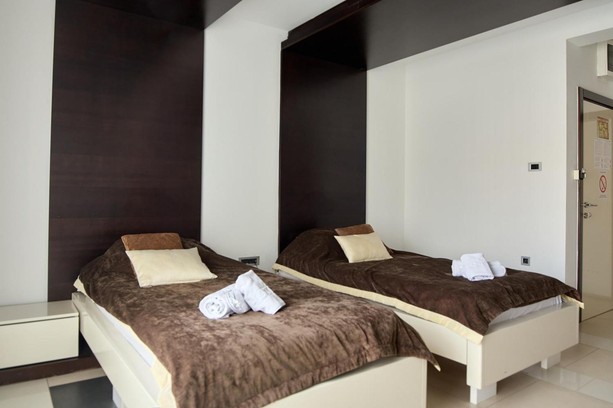 Garni Boutique Hotel Arta Novi Sad Exterior foto
